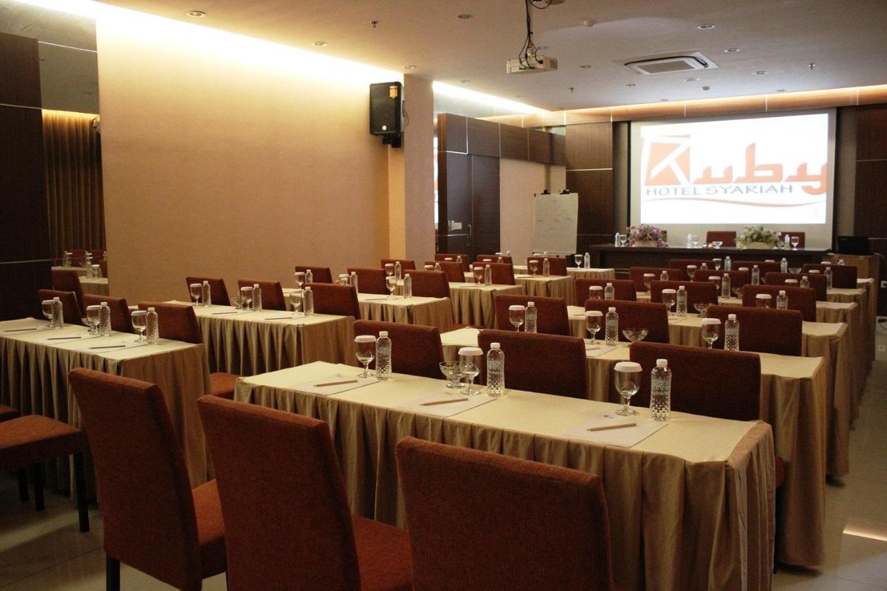Ruby Hotel Syariah Bandung Exterior foto