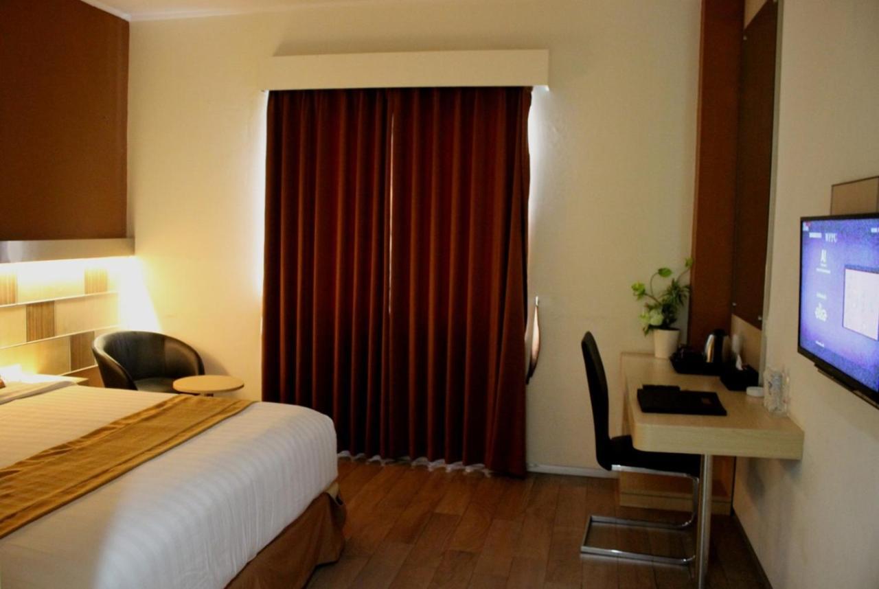 Ruby Hotel Syariah Bandung Exterior foto
