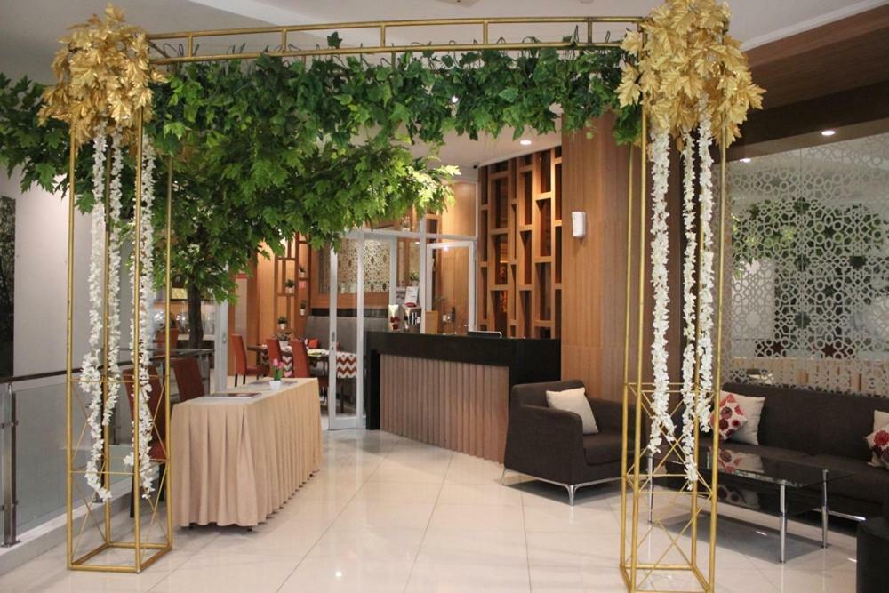 Ruby Hotel Syariah Bandung Exterior foto